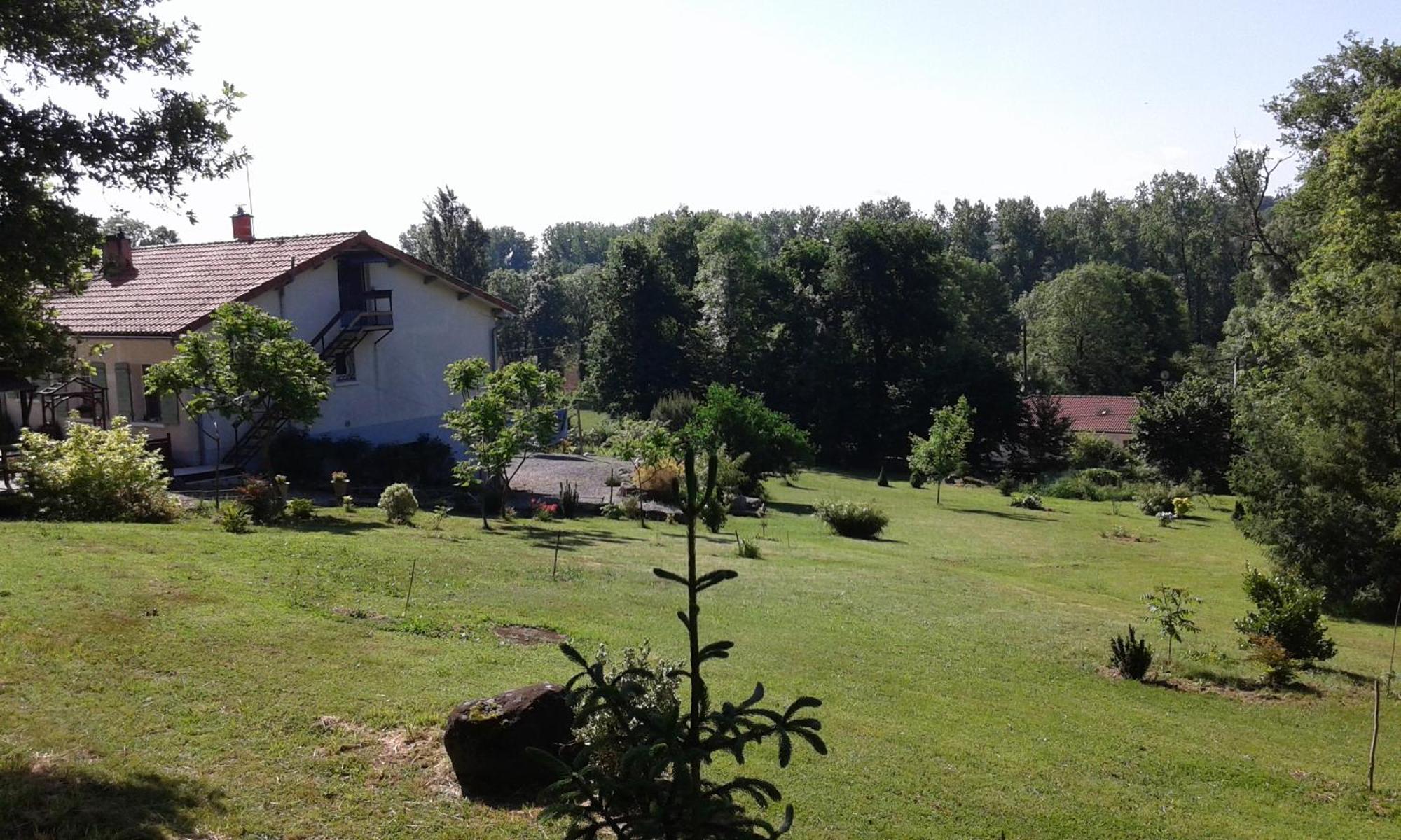Ryokan Lankana Exideuil-sur-Vienne Eksteriør bilde